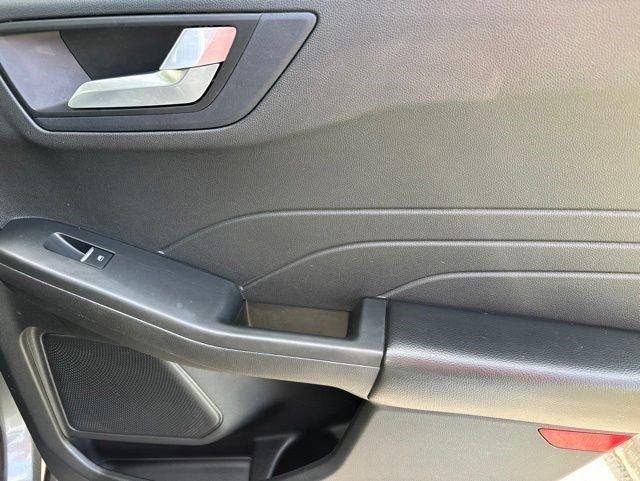 Ford Escape  2022