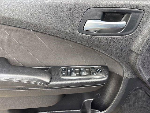 Dodge Charger  2021