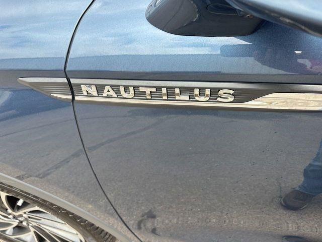 Lincoln Nautilus  2019