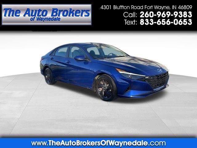 Hyundai Elantra  2023