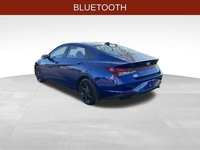 Hyundai Elantra  2023