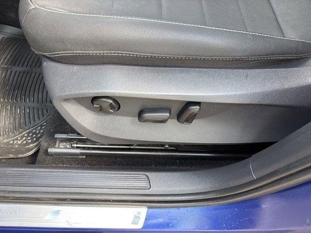 Volkswagen Taos  2023