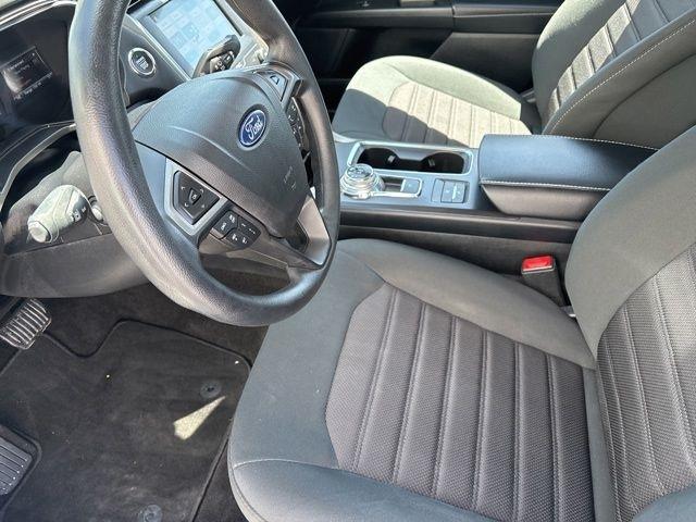 Ford Fusion Hybrid  2019