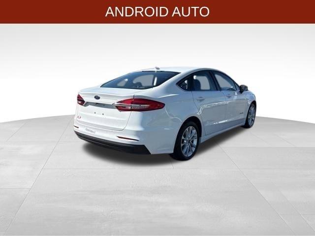 Ford Fusion Hybrid  2019