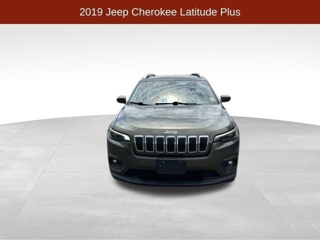 Jeep Cherokee  2019