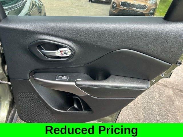 Jeep Cherokee Latitude Plus 4WD 2019