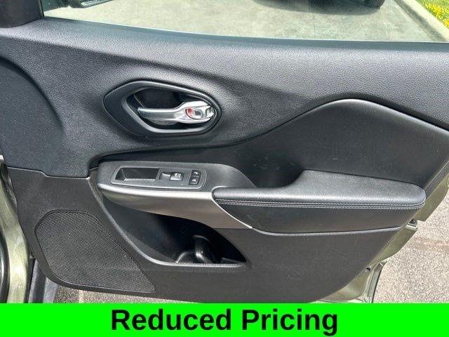 Jeep Cherokee Latitude Plus 4WD 2019