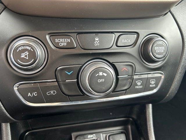 Jeep Cherokee  2017