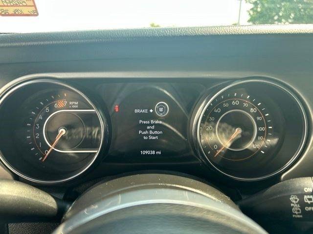 Jeep Wrangler Unlimited Sahara 4WD 2021