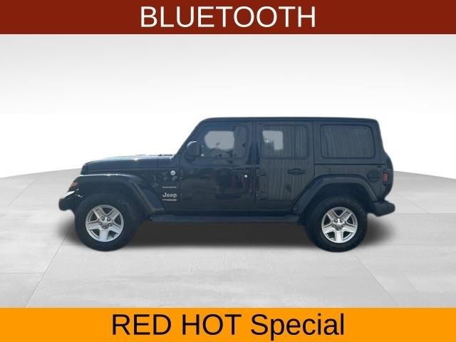 Jeep Wrangler Unlimited Sahara 4WD 2021