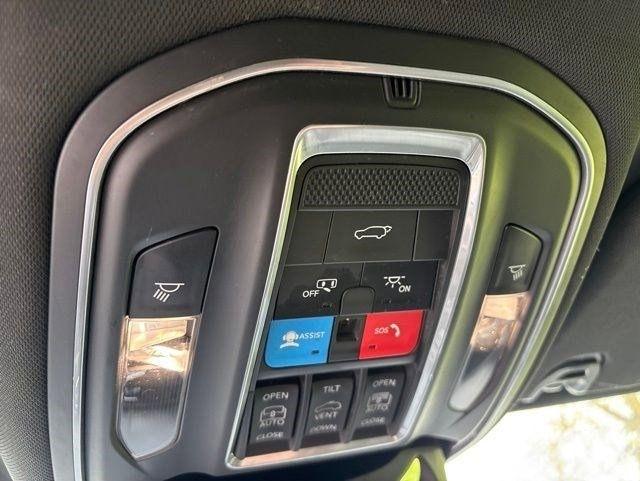 Jeep Wagoneer  2022