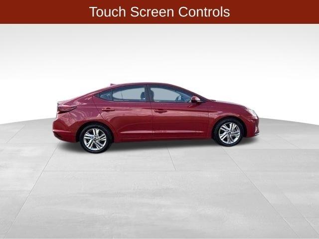 Hyundai Elantra  2019