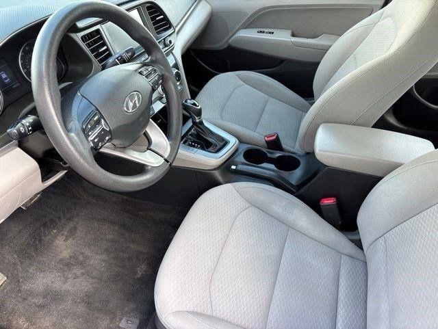 Hyundai Elantra  2019