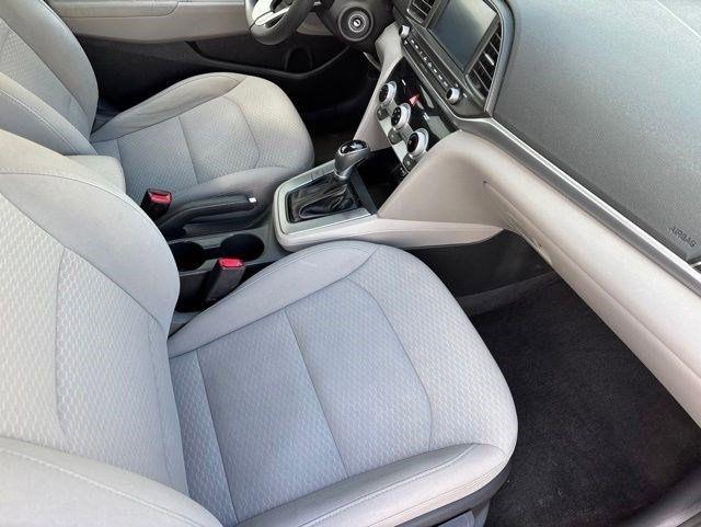 Hyundai Elantra  2019