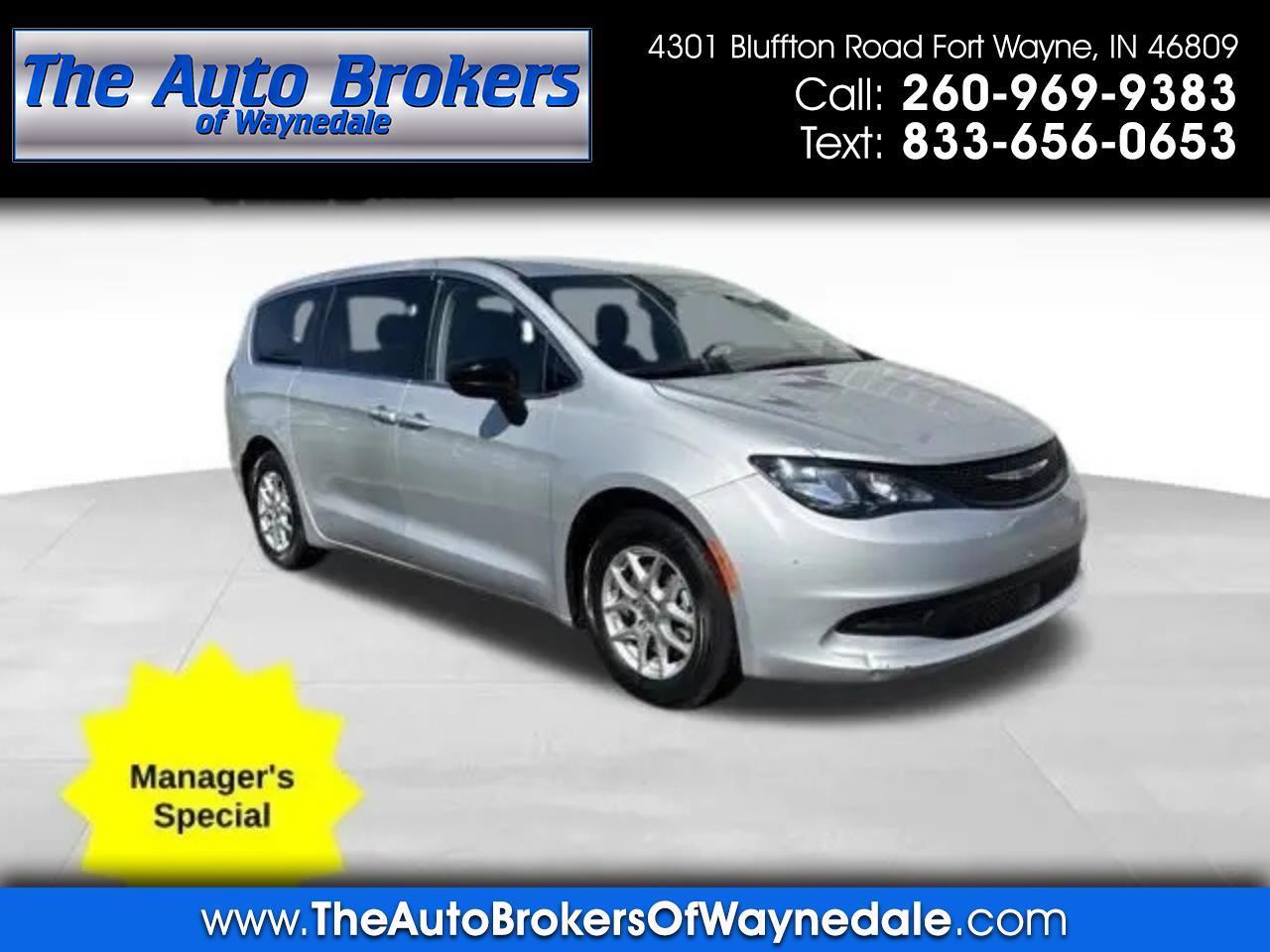 2024 Chrysler Voyager LX