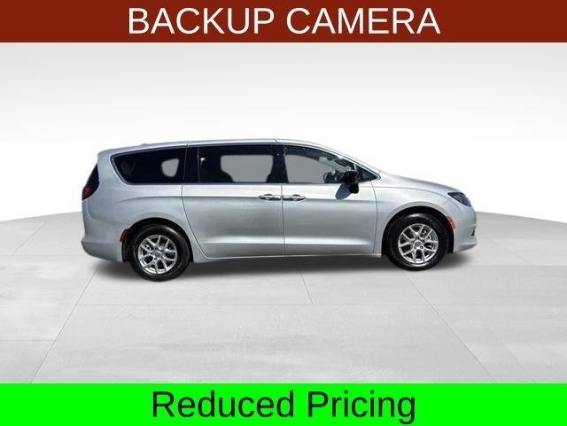 Chrysler Voyager LX 2024