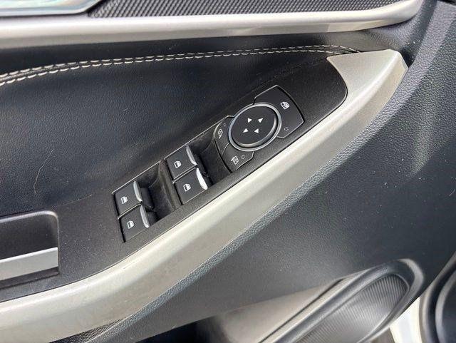 Ford Explorer  2022