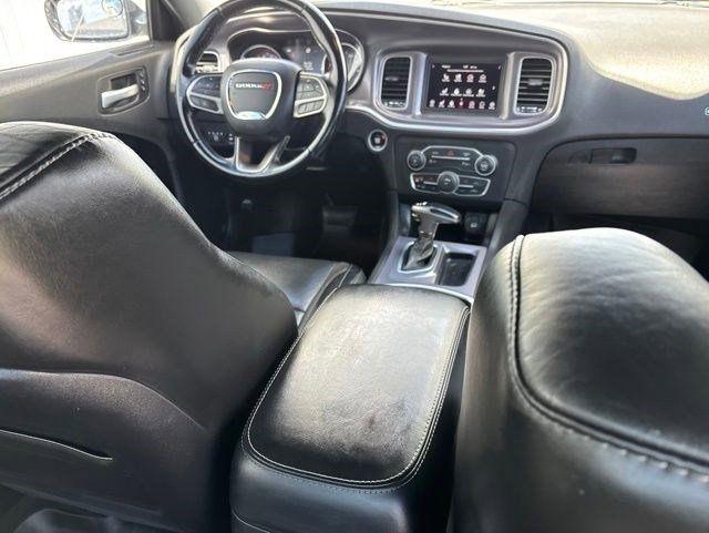 Dodge Charger  2020