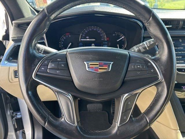 Cadillac XT5  2019