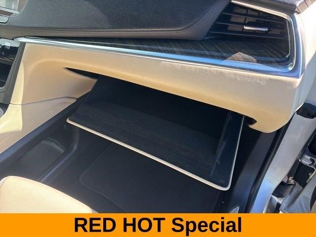 Cadillac XT5 Base 2019