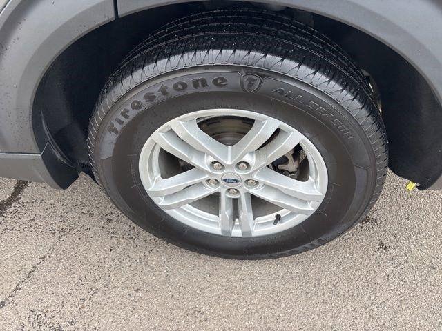 Ford Explorer  2022