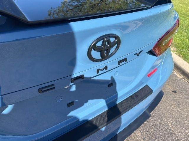 Toyota Camry  2022