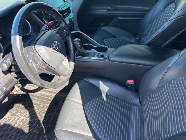 Toyota Camry  2022