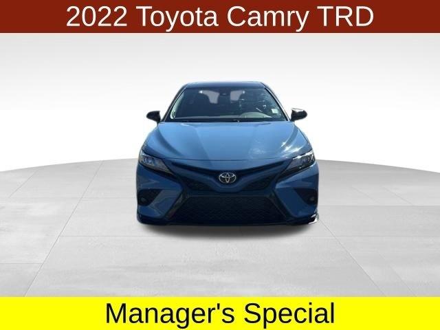 Toyota Camry  2022