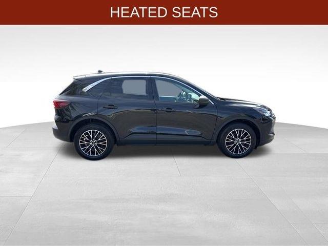 Ford Escape  2023