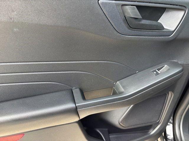 Ford Escape  2023