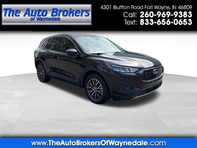 Ford Escape  2023
