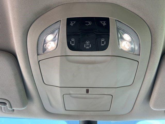Chrysler Pacifica  2023