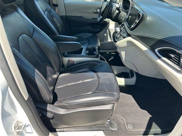 Chrysler Pacifica  2023