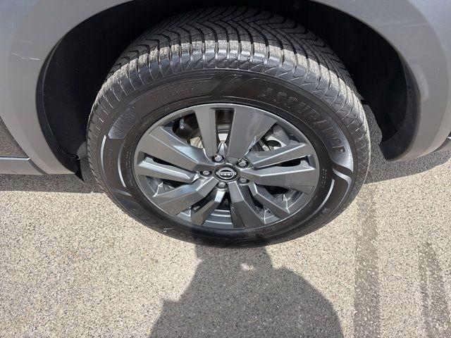 Nissan Pathfinder  2024
