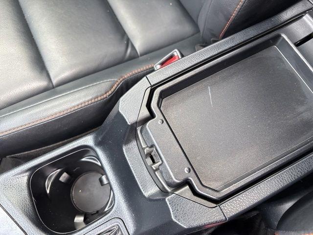 Toyota RAV4  2016