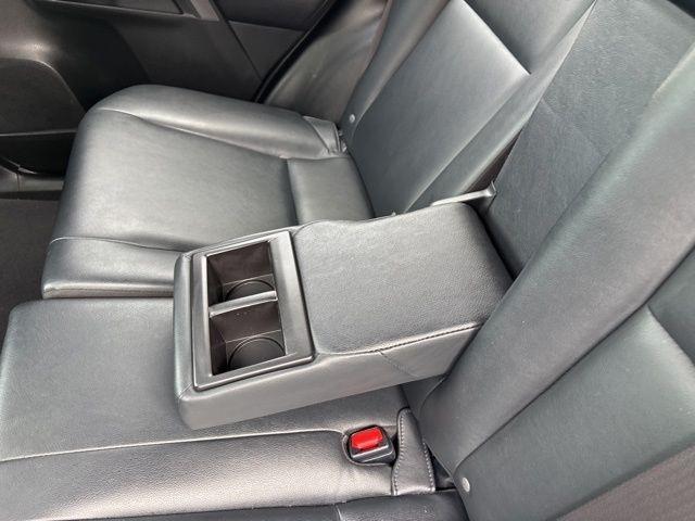 Toyota RAV4  2016