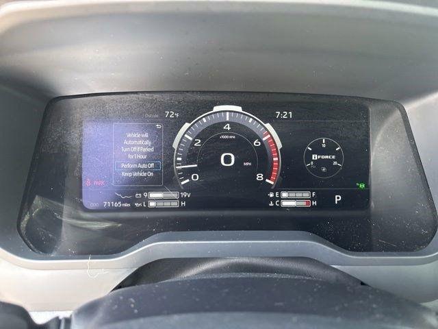 Toyota Tundra 4WD  2022