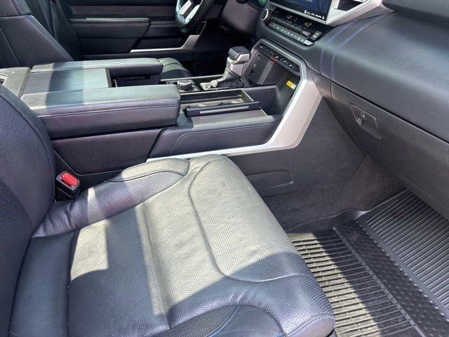 Toyota Tundra 4WD  2022