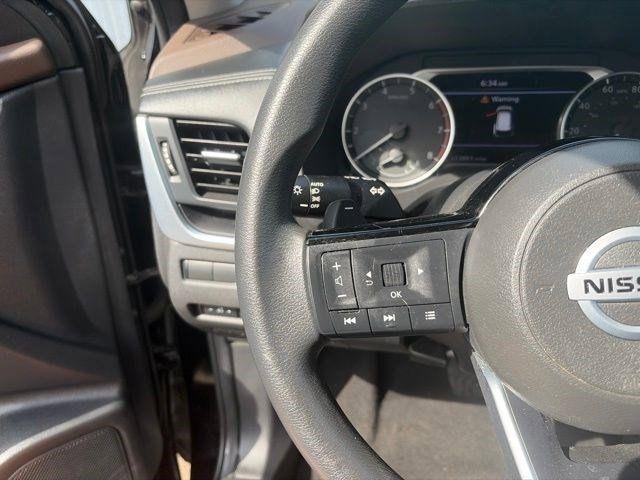 Nissan Rogue  2021