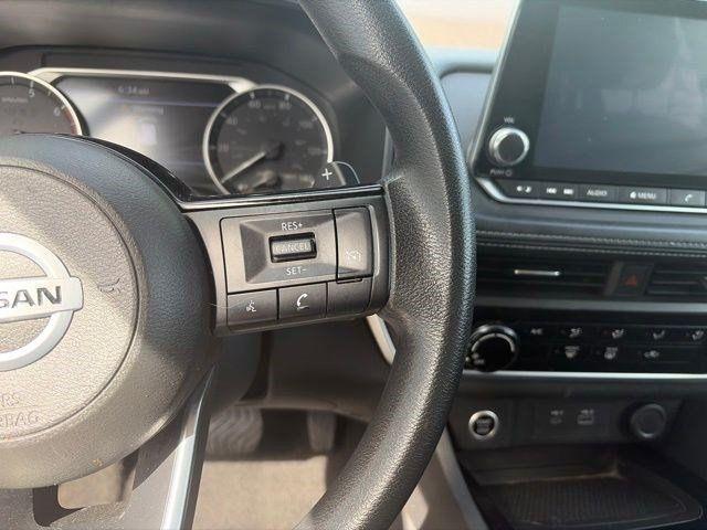 Nissan Rogue  2021
