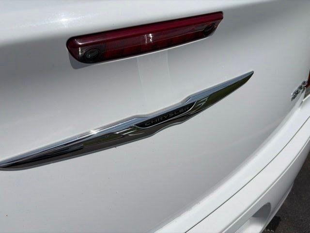Chrysler 300  2020