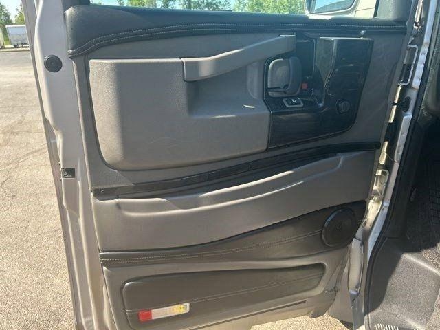 Chevrolet Express Cargo Van  2023