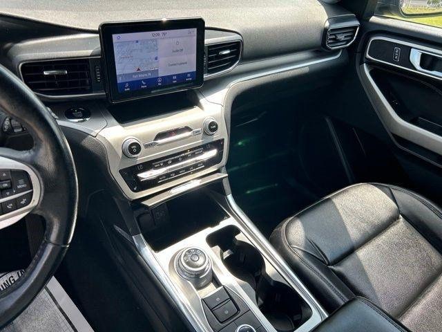 Ford Explorer  2021