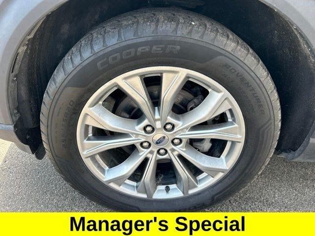 Ford Explorer XLT 4WD 2021
