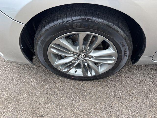 Toyota Camry  2017