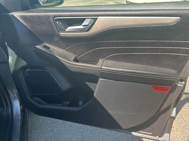 Ford Escape  2021