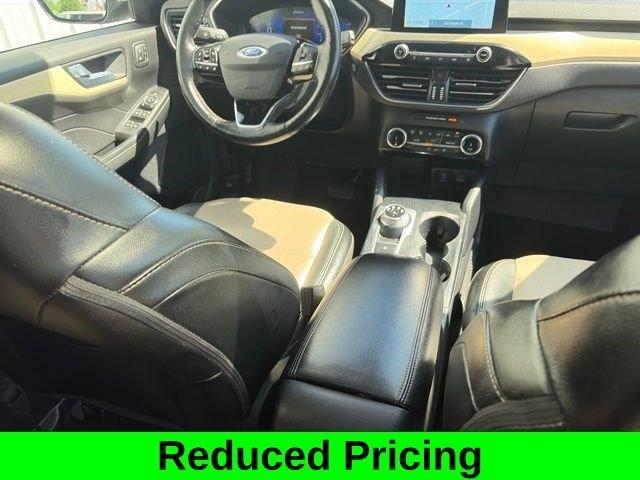 Ford Escape Titanium AWD 2022