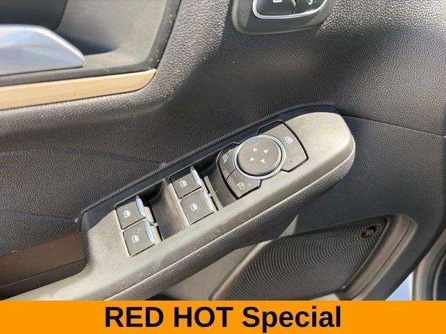 Ford Escape Titanium AWD 2022