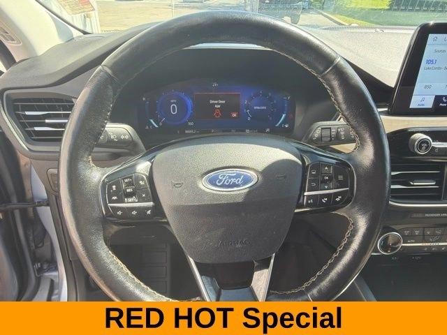 Ford Escape Titanium AWD 2022