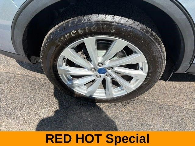 Ford Escape Titanium AWD 2022